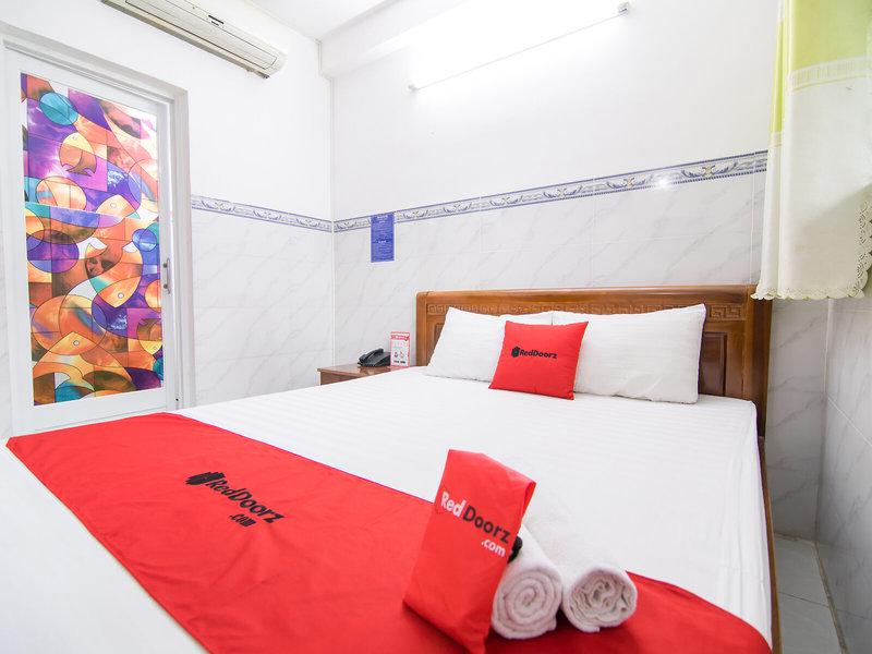 ACBF45C7B0AC57B91B9F92EA80F8BCD7