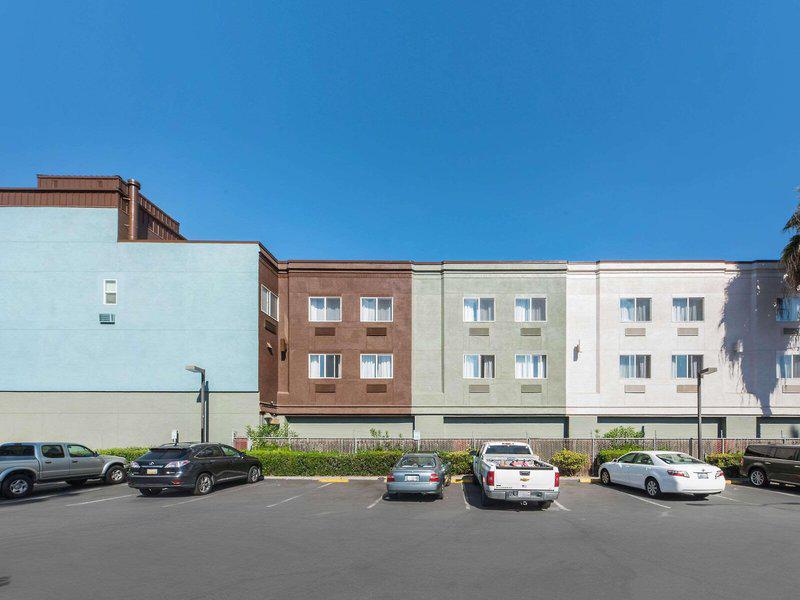 90B96E1CC91C6B5F71F2C96F35941C1E