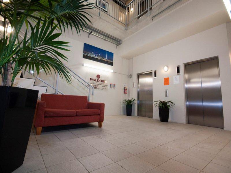 C039EC5E4C0F2D6587D1D472F6B51BF7