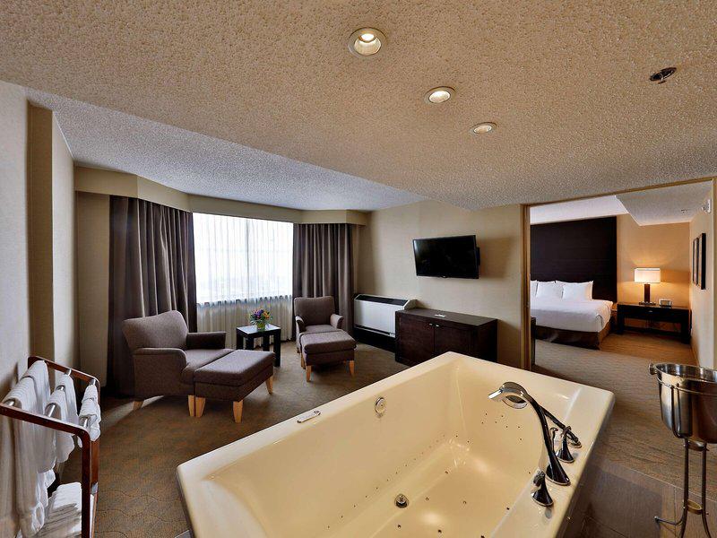 39352ED43FDFF2908D3B7D2AEC193E3E