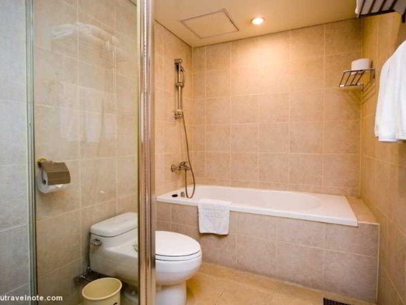 EFE73F9125406C4CE3730A1640892AF6