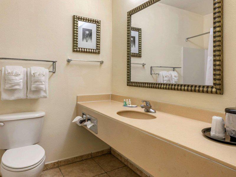 57FAC68E528A6525351DC26AE87E0F2B