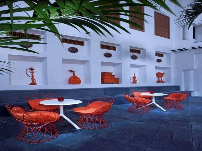 819649975DC3FAD53C2DCDCCC49961DF