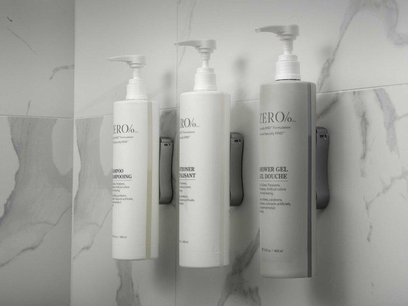 87BF62DEF832D8FC69D9032BF7B4A45A