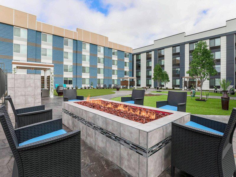 9E5736339DD2FFC70B0A910903A1F92C