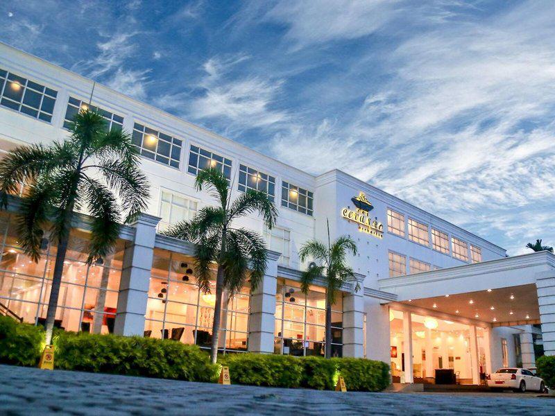 D0FC3E2081F352B12E128E39B43B12AA