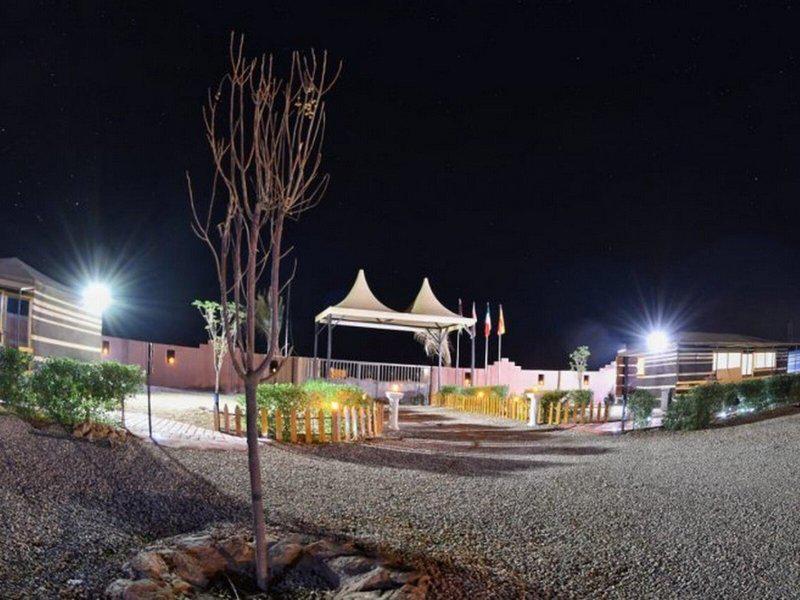 6BB04D41EEF5C249E172396C6F74C592