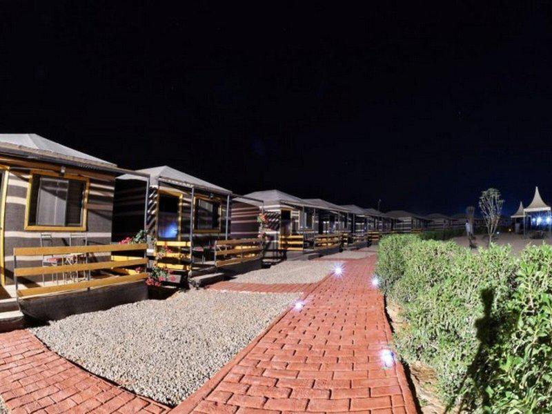 F18BF9989542181AD8C7BB3B3CC1AF13