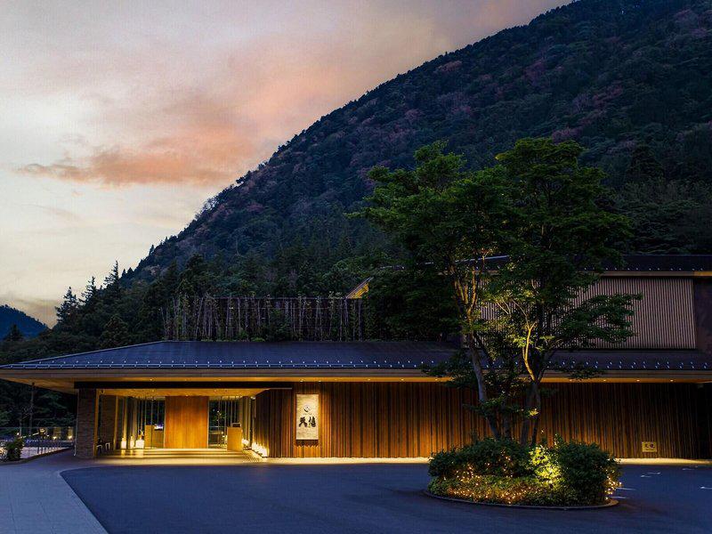 85B13005CA742EF83EEEC067806F3B9D