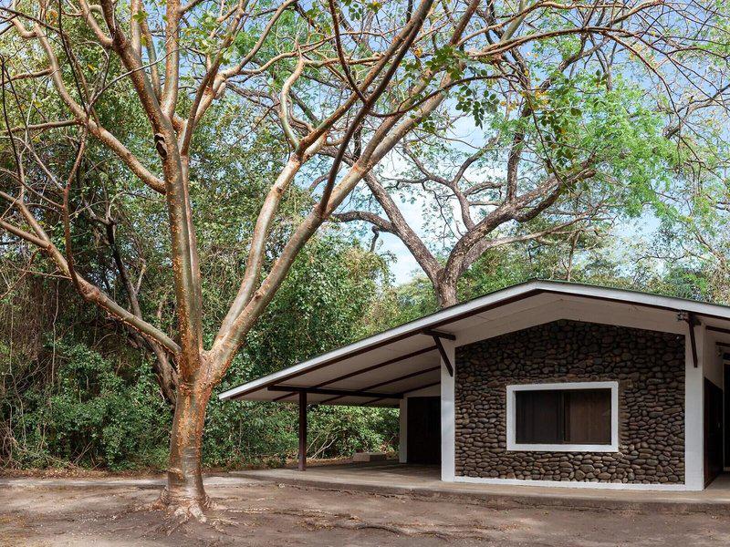 283F7BD42585CEEFF6D6D503FFB5E5B8