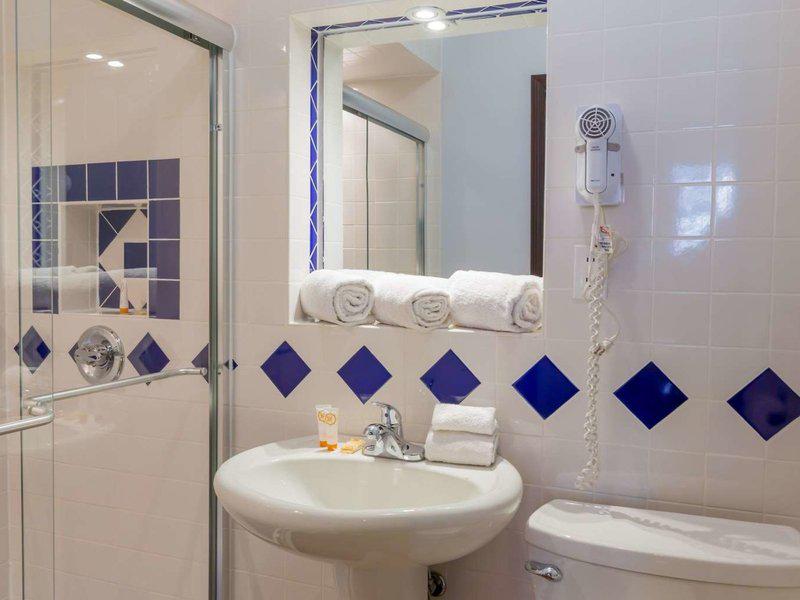 2046EA512A0E4049EF358AF1FBFCC940