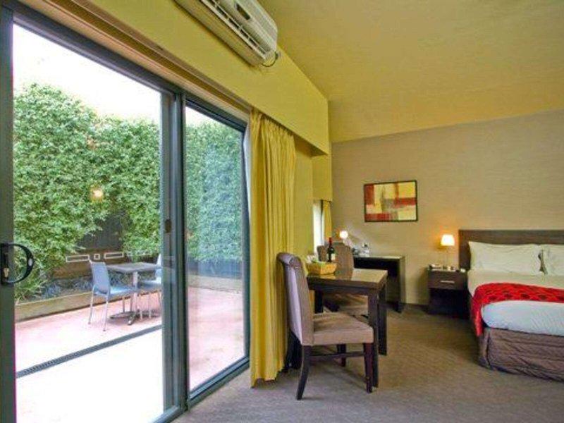 585B70FC3182B50EABFA31CB2BCF8143