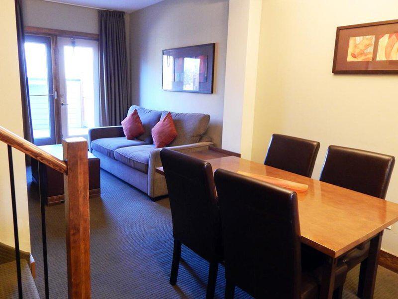 FE888830894B82338BB18EECD145EF92