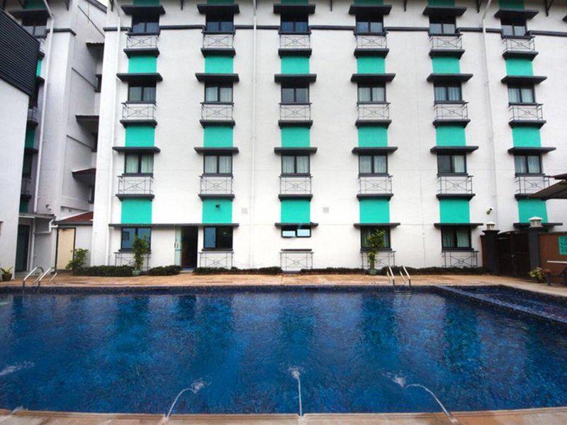 46BAFB0598C690F46D22CFDF9F2A637E