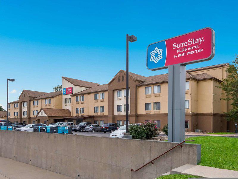 00FE02CBF99AC09A23D87C98334A08DE