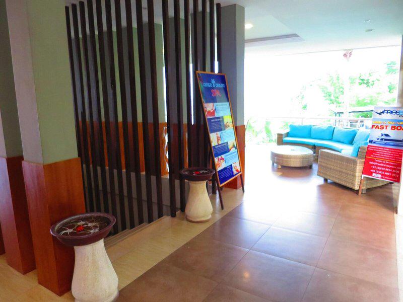 BB2B84775DF8EE55CA06823F14EB19AE