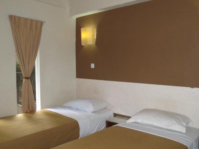 60105527CEA5502964D3405C258E42B3