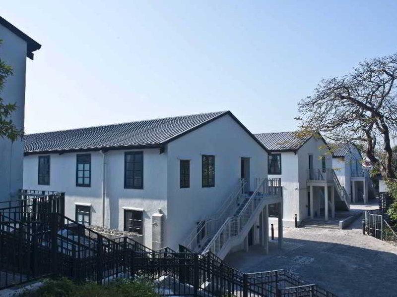 4526F1F4AB9AEF66A938A57BE672E7B9