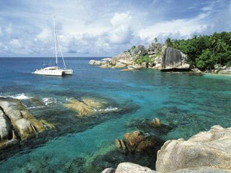 90946308B0A5F7A55DFAAB3D05914A19