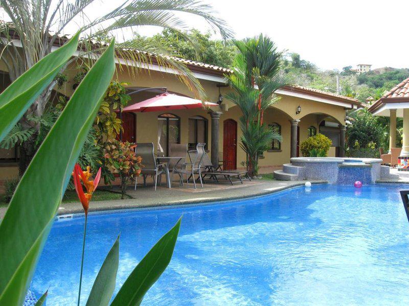 1694964C8E5B428BD576B5D590AF4A7A