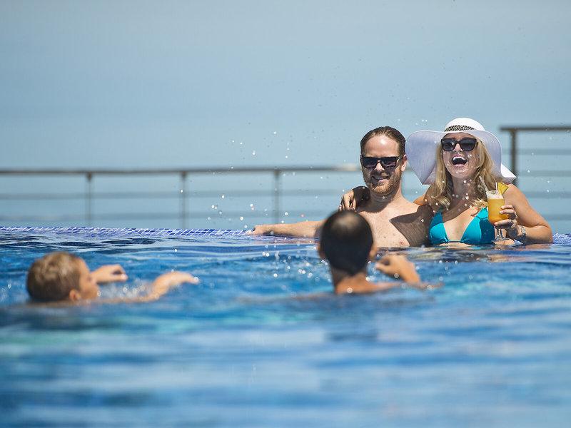 B395ABB8BD0DA8CFFBA2342D4926E01F