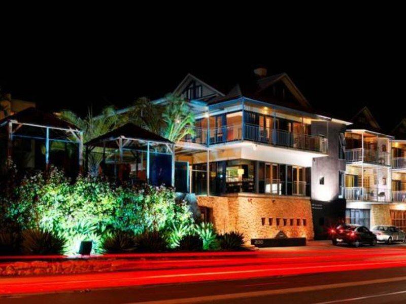 F37E57BB9A137D3125377DF2AB0C1D71