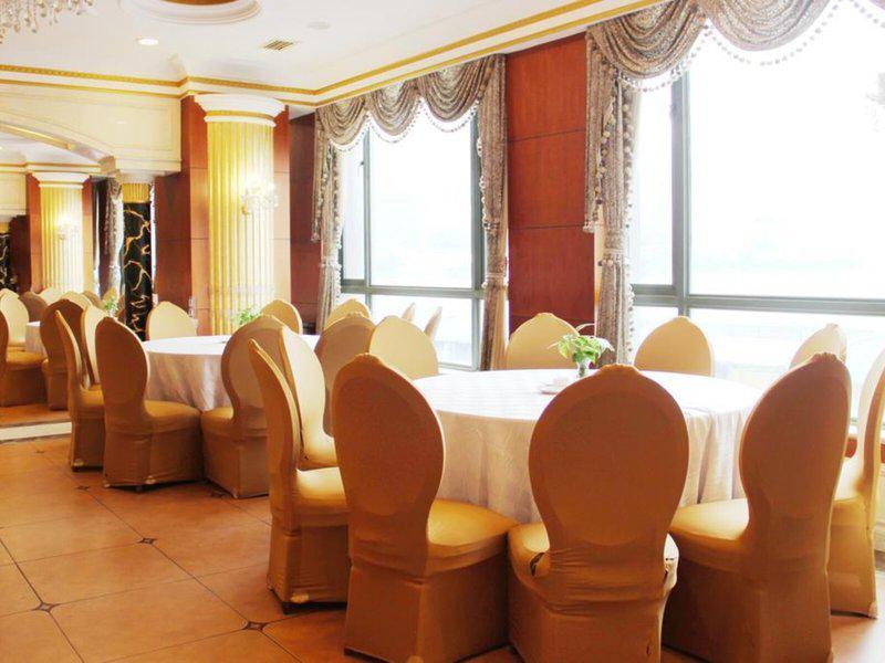 12854F7E3A8F8A50946495370431E3D3