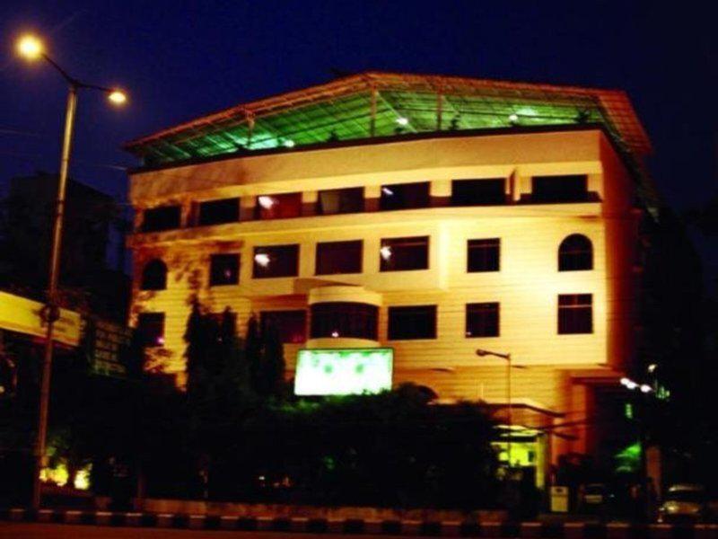 0913797BEA0A7454002C2FF5AE0601A2