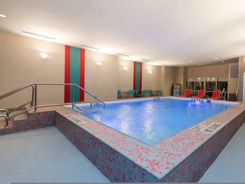 837120E9DD52DF7E454910C9A64D2BEB