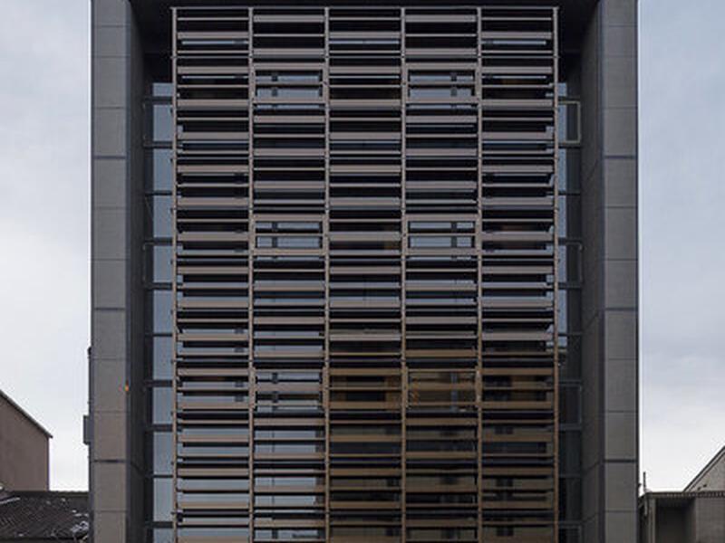 38BFF4F0CE34D97FE11E6DA0A20A632B