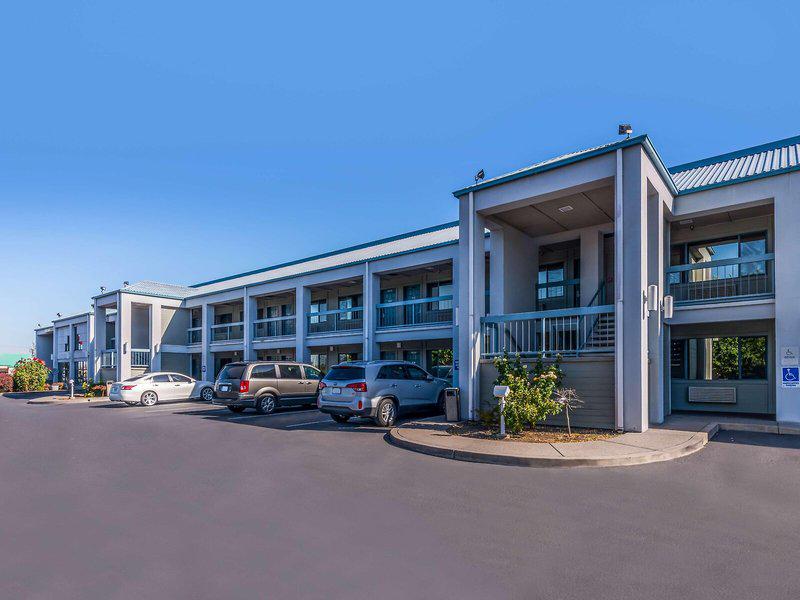 DA81815E8753EC9AC044640F98AD5356