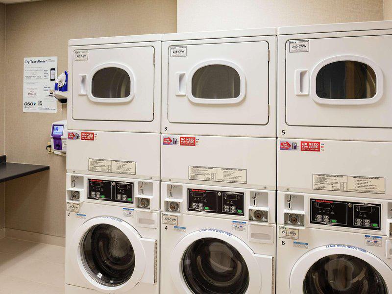 90E949C57657B9C2AF982BFFC50C4A5B