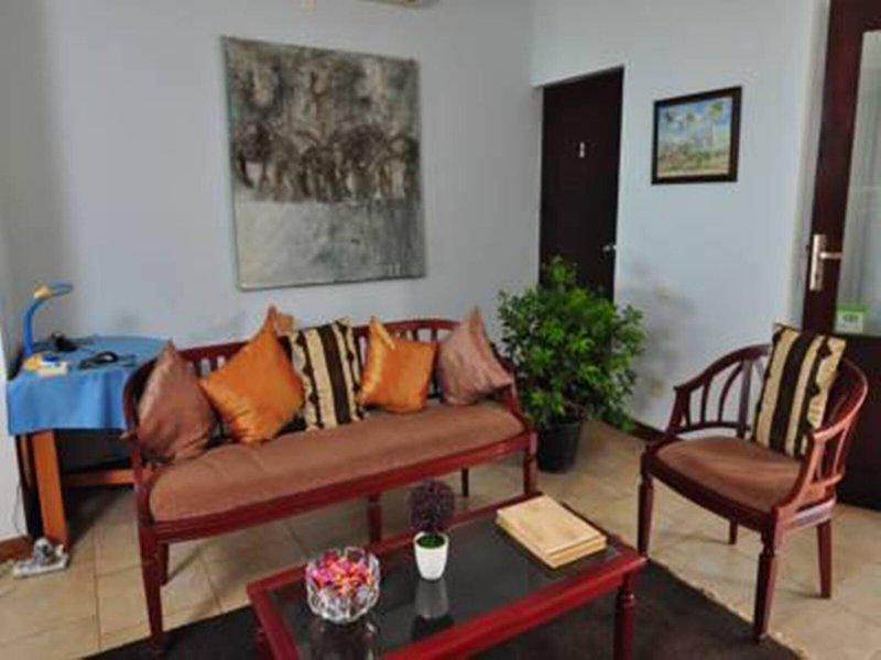 2C3307AAC3F4A7297B89F09905EBE936