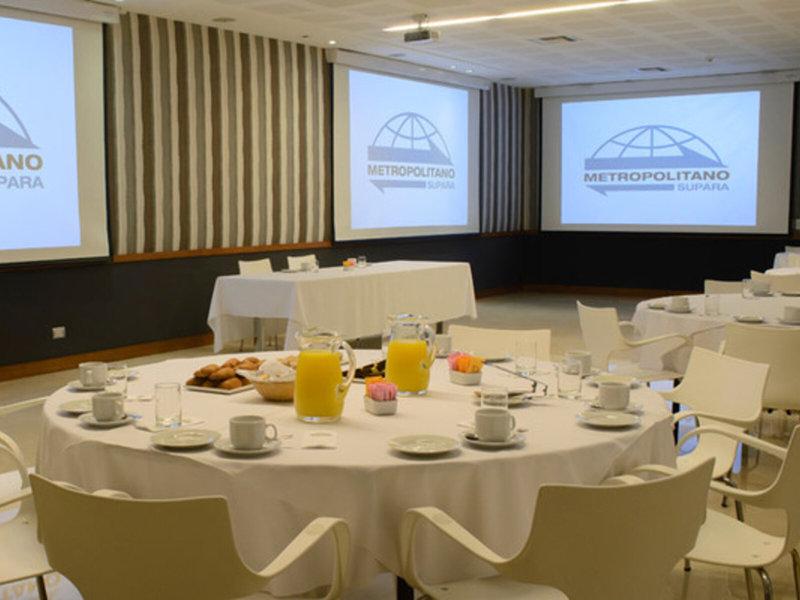 A3FB3C6E33D8484EAD244D15C15305A4