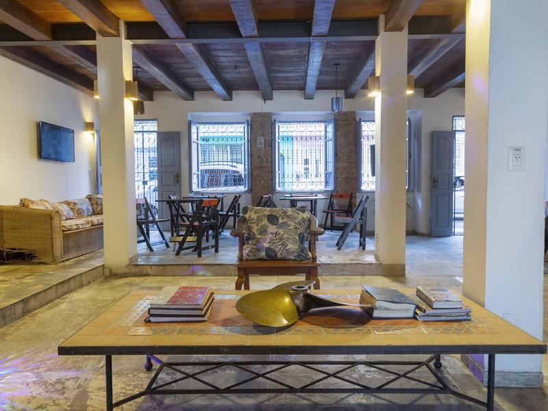 63633E7DE6D53F5BF4BCB6B9063EDAD2