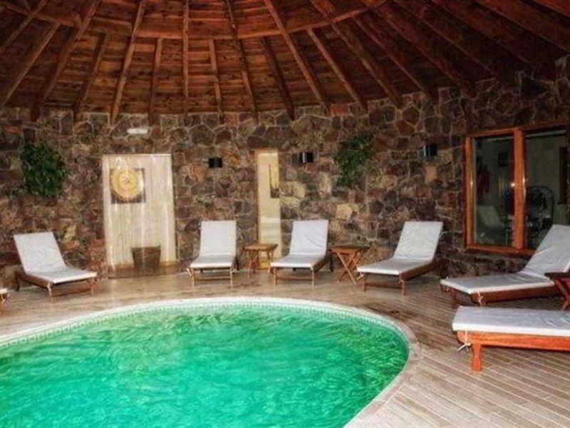 65E9791A146627230BBAA8B0D22194DC