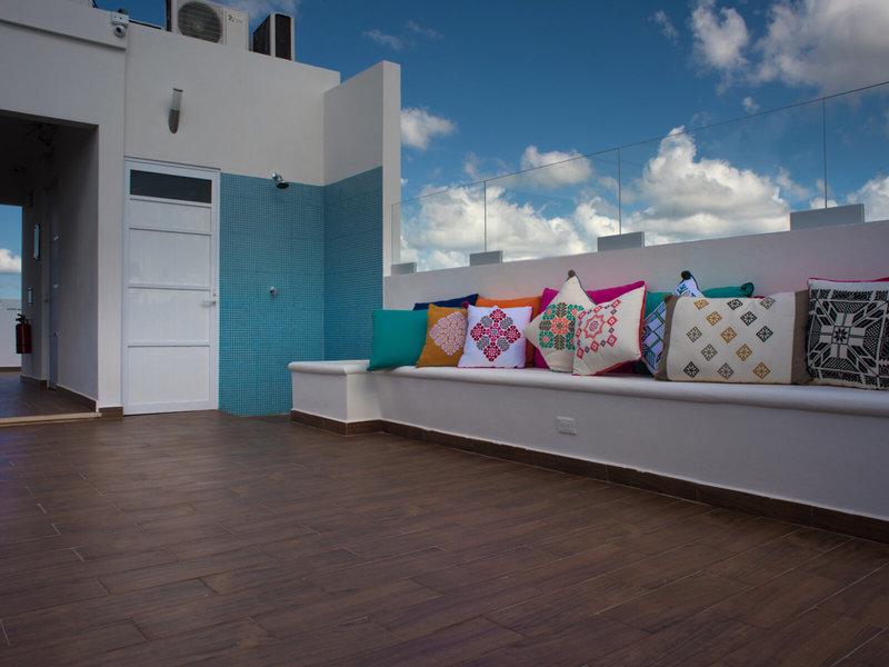 08F1618B987C56410C9B5EA57ABF2E53