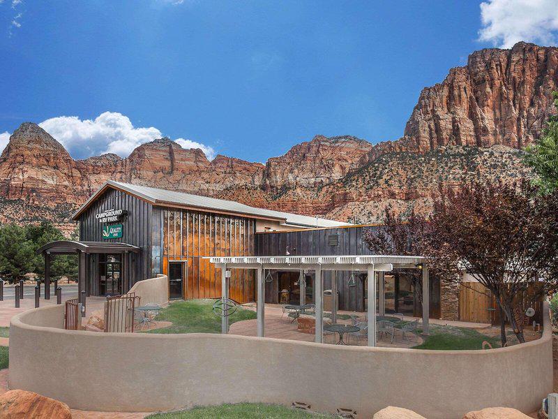 F395C19DE54E1C6CCA5DC35ED3A0754F