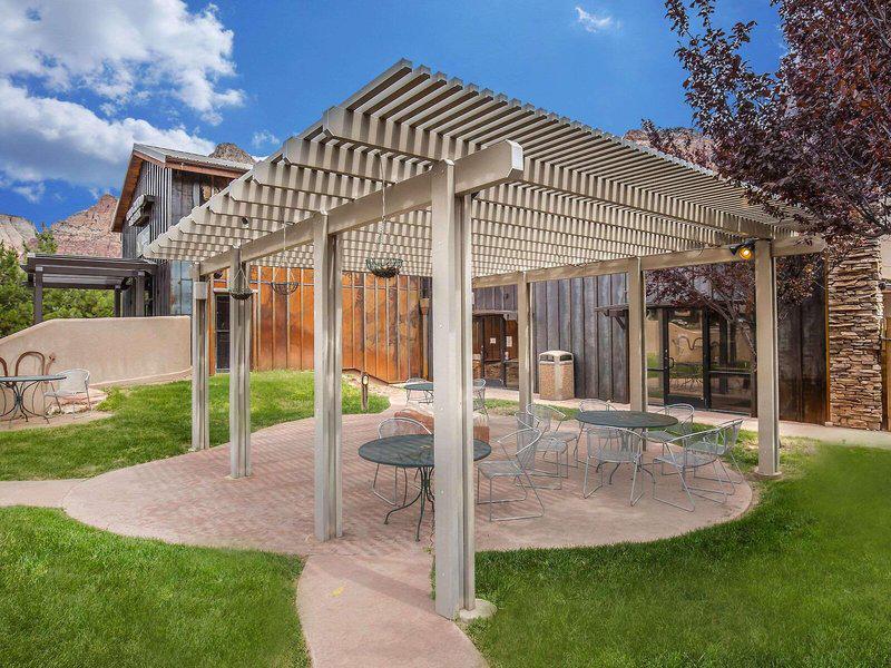 9B404FC626742F5D4450C661ADB09AC9