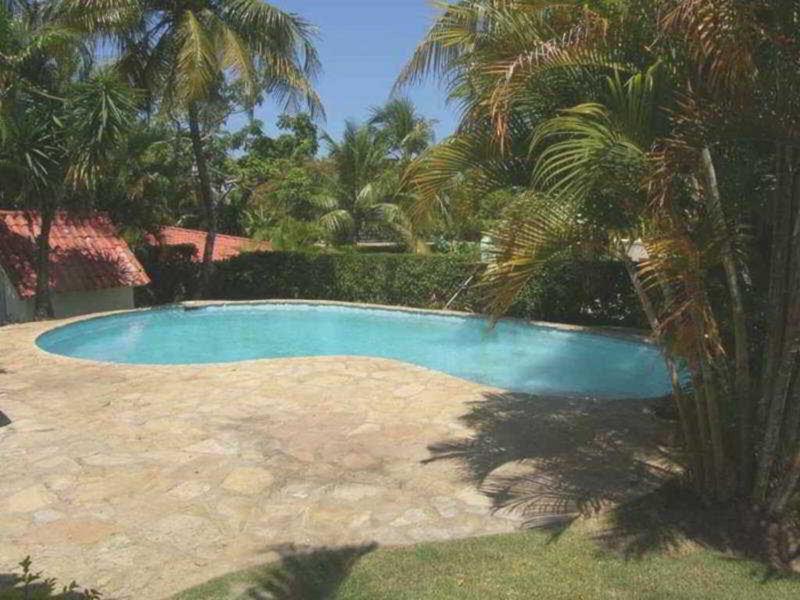 FB2806FF9E0D5690A021C548161FC28E