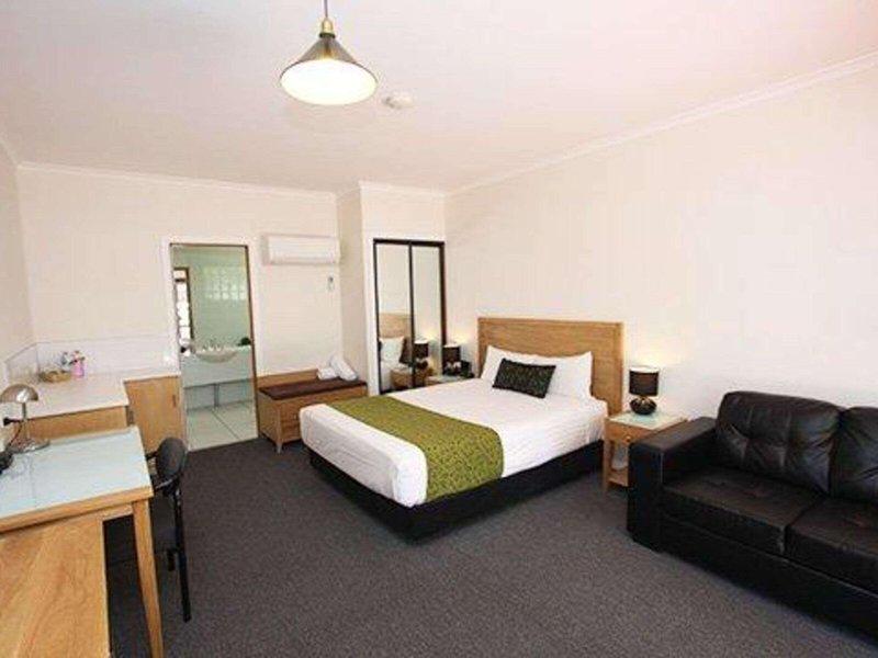 6C39A1D69807D95D85213D569B7898DD