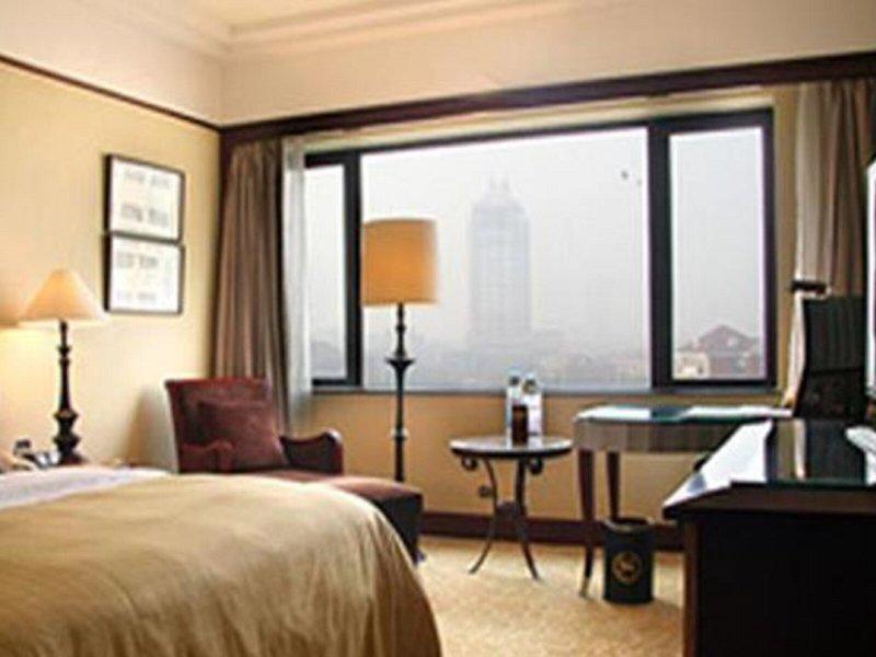 72202D4D75B7E1DB69071B84E497E135