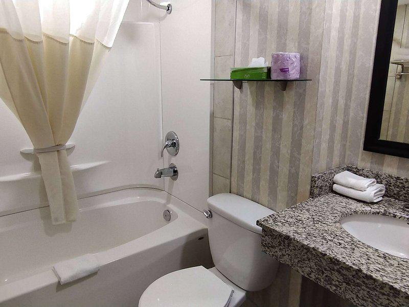 34298D9025AF38AA679449233F7C2DBD