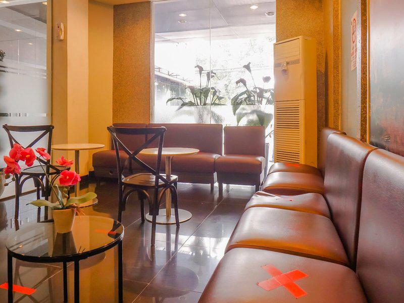 B79EFC7025F5A87A707EB435D4B84047