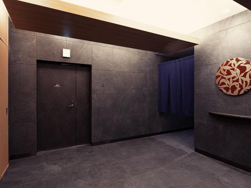 A9323F510FB4FAA2BD738B946DDBB95C