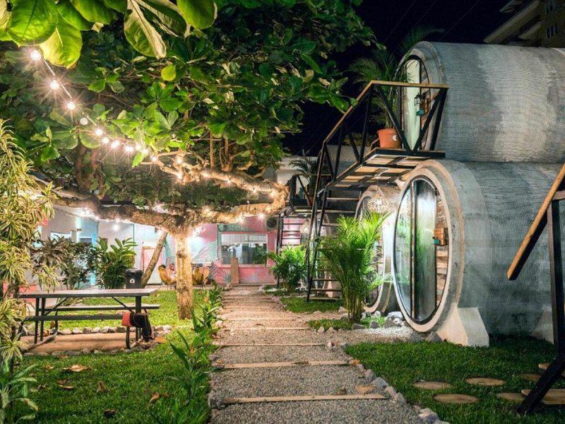 8CDA1A105F8562503DF0F8C7A0DB3C3F