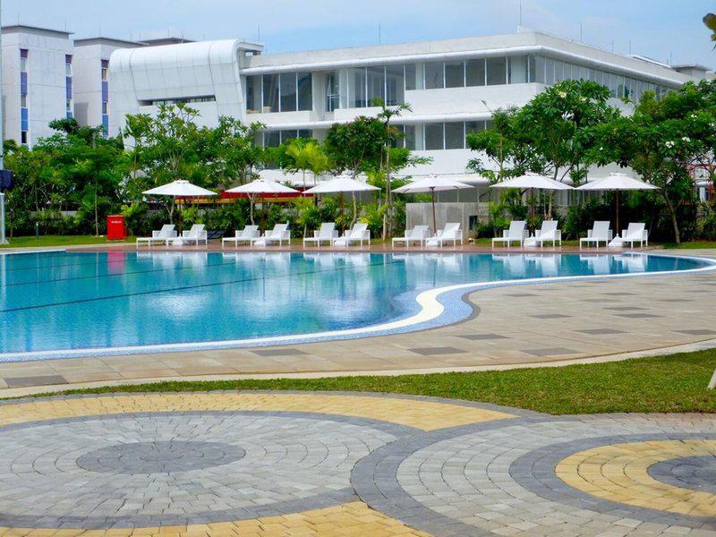 519CA9B6313D46A3D376BBEF38201075