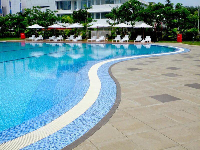 F17FEAE6CB30FAF8947F5A51474C6E9E