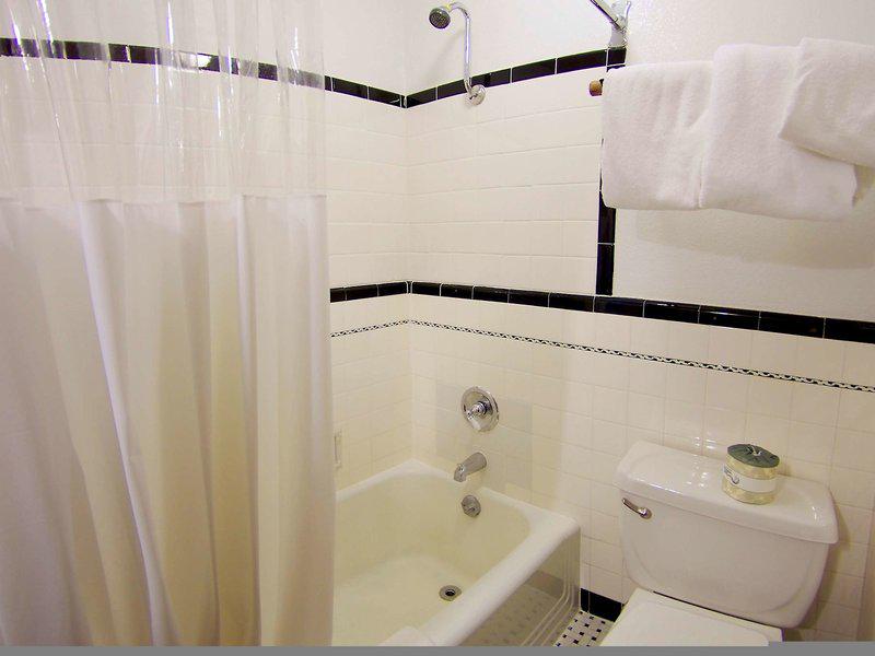 A510EED75681934F6F34D30BD0049B52