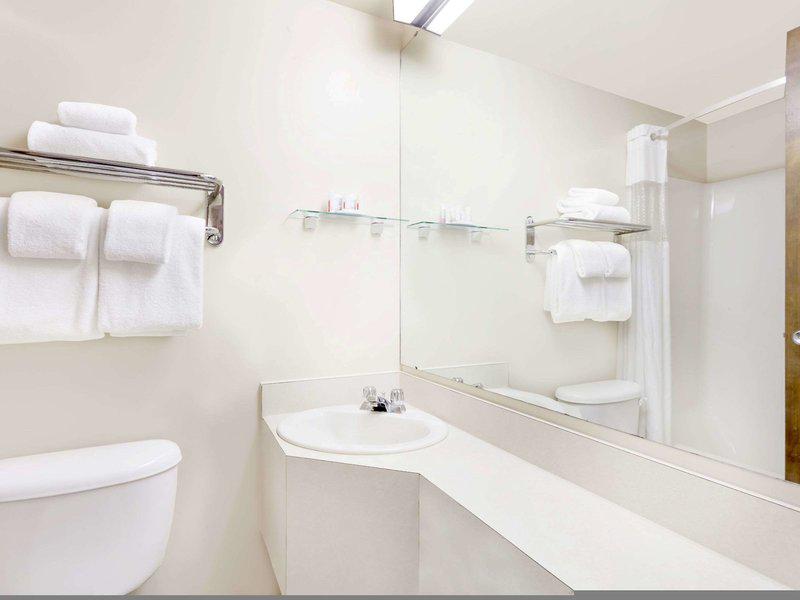 07882430C443CE9F8DDE4F35E7F43EEC